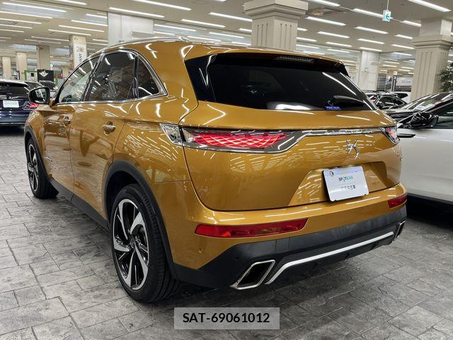 Citroen DS7 2019-06 8098495-9