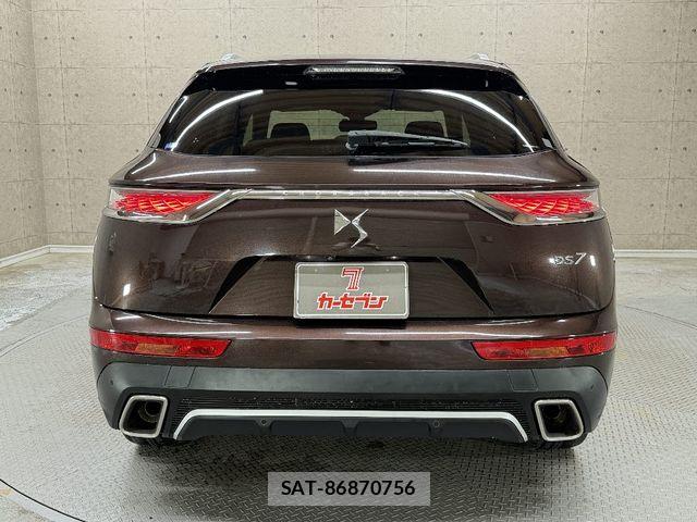Citroen DS7 2018-10 8411638-11