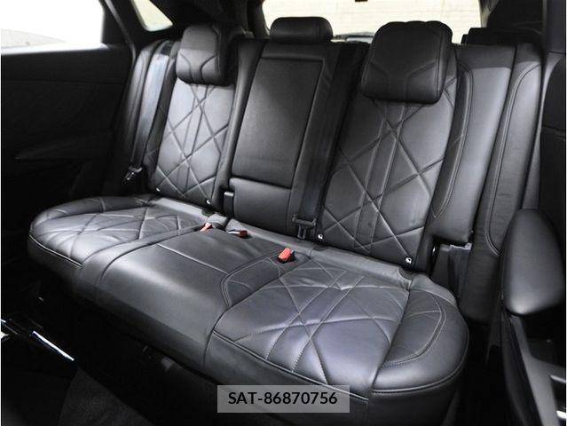 Citroen DS7 2018-10 8411638-5