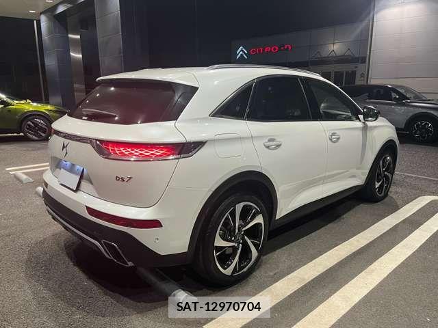Citroen DS7 2021-08 8665944-11