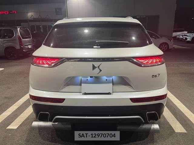 Citroen DS7 2021-08 8665944-5