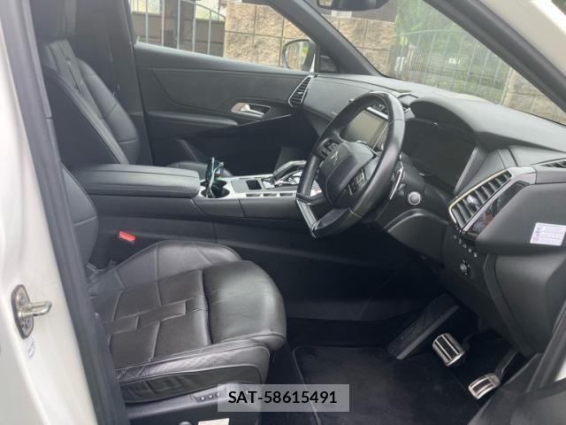 Citroen DS7 2019-03 8685296-11