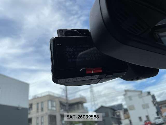 Citroen DS7 2021-06 8073254-9
