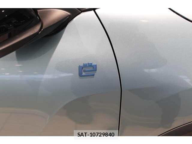 Citroen C4 2022-09 7057907-18
