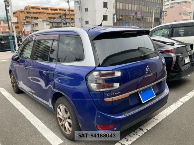 Citroen C4 PICASSO 2017-03 6903254-5