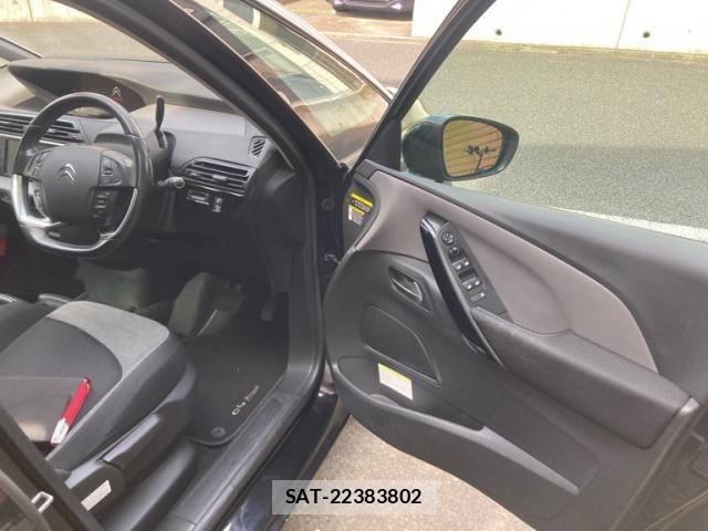 Citroen C4 PICASSO 2017-07 8034837-15