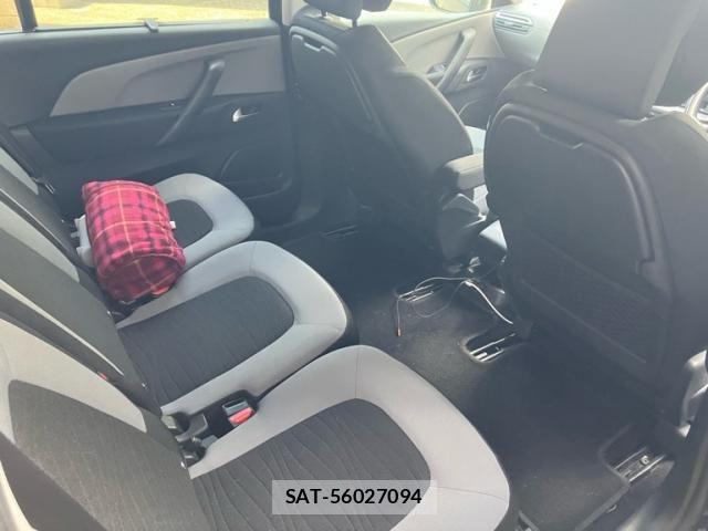 Citroen C4 PICASSO 2015-09 8411642-13
