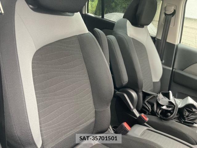 Citroen C4 PICASSO 2015-06 8879106-11