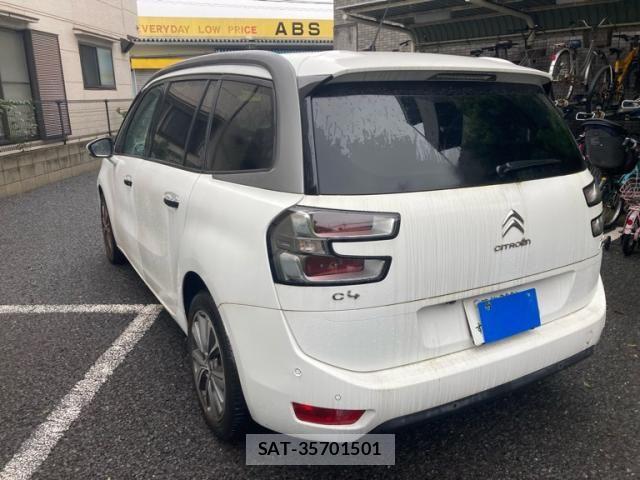 Citroen C4 PICASSO 2015-06 8879106-3