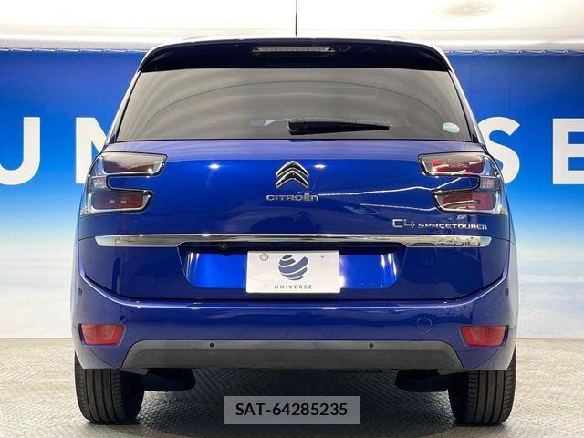 Citroen C4 2018-10 6751057-16