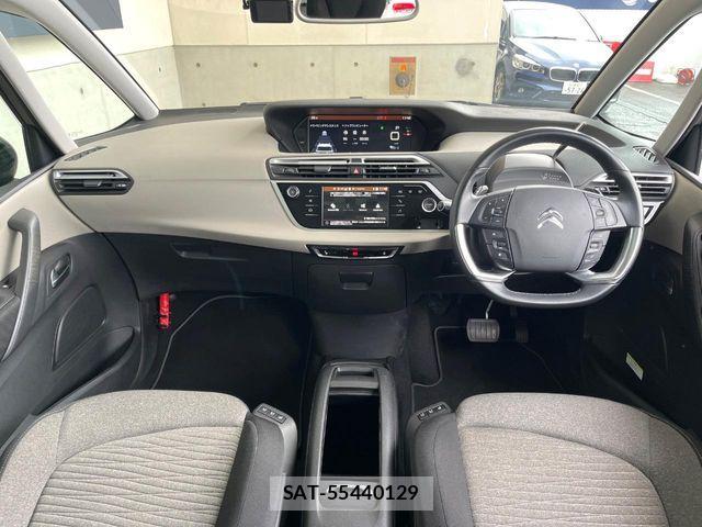 Citroen C4 2021-06 7326225-1