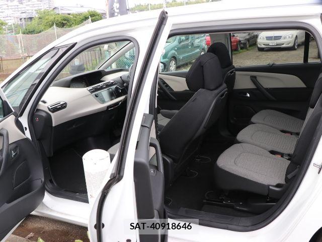 Citroen C4 2020-06 7783475-8