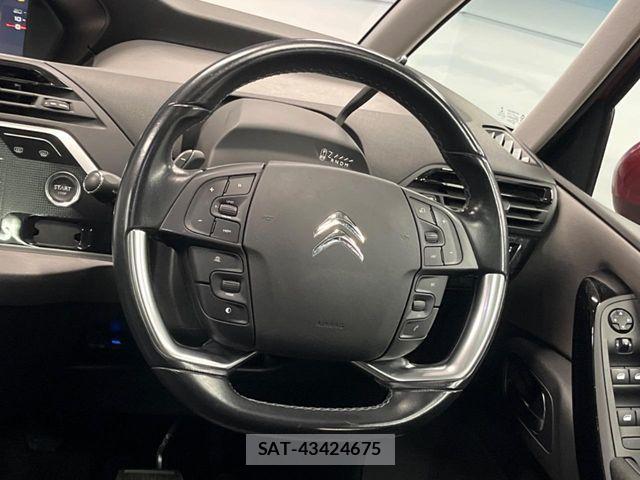 Citroen C4 2018-09 8244841-12