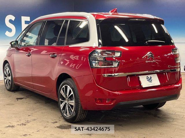 Citroen C4 2018-09 8244841-18