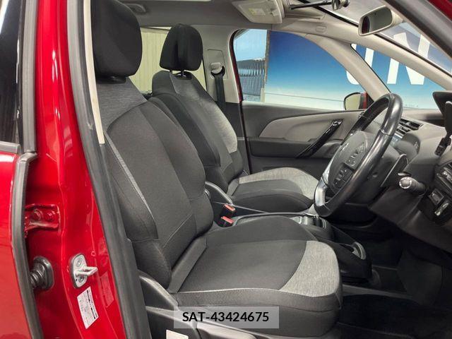 Citroen C4 2018-09 8244841-8
