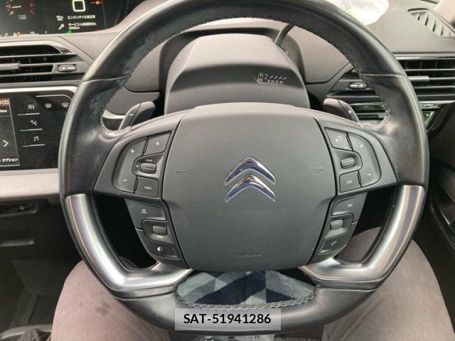 Citroen C4 2019-12 7216122-13