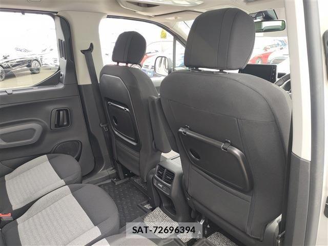 Citroen BERLINGO 2022-04 1071146-11