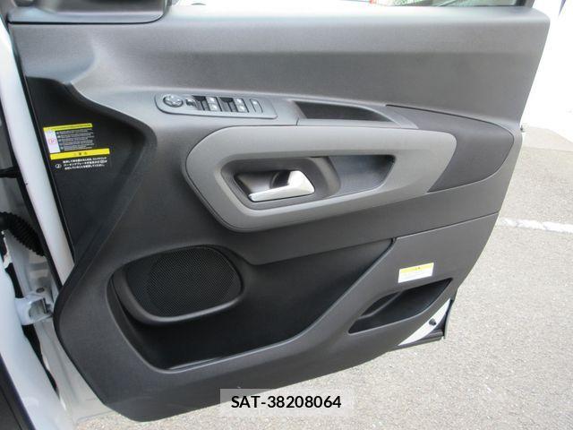 Citroen BERLINGO 2023-01 1184404-13