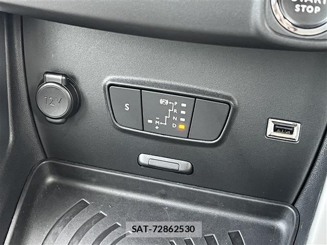 Citroen C3 2020-07 1823218-25