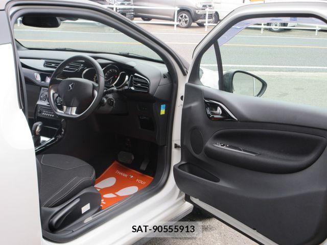 Citroen DS3 2016-07 1416399-12