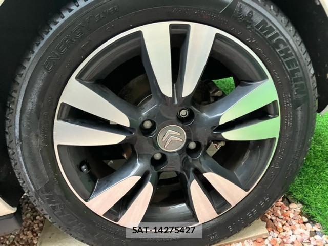 Citroen DS3 2013-09 3766441-7