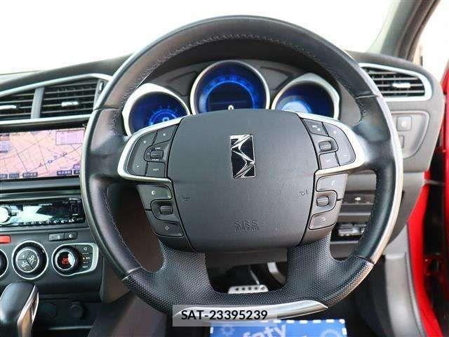 Citroen DS4 2017-02 1427911-12