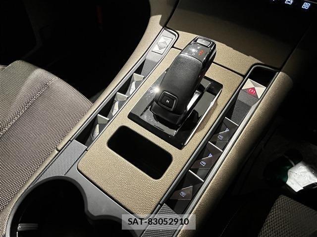 Citroen DS7 2018-12 3766448-19