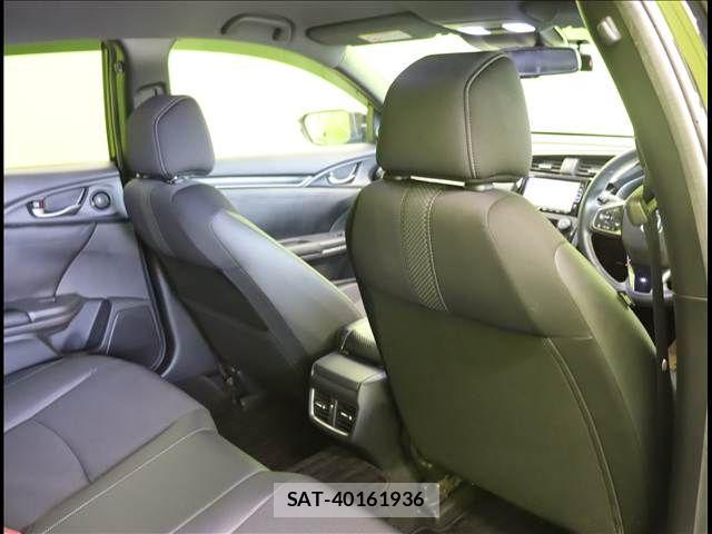 Honda CIVIC 2020-02 6903253-22