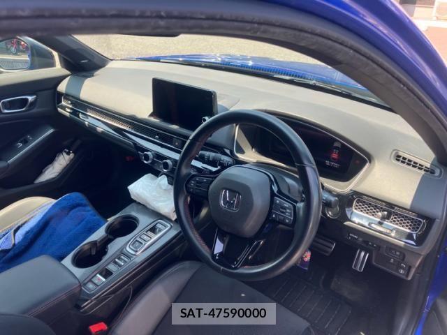 Honda CIVIC 2023-08 8129376-8