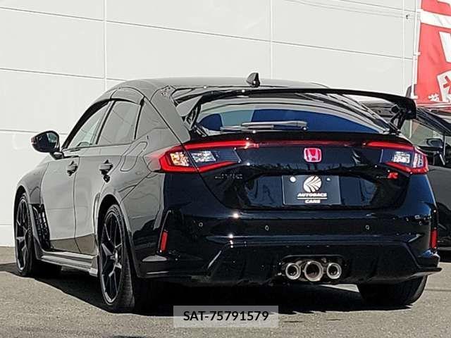 Honda CIVIC 2023-03 607986-3