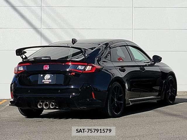 Honda CIVIC 2023-03 607986-5