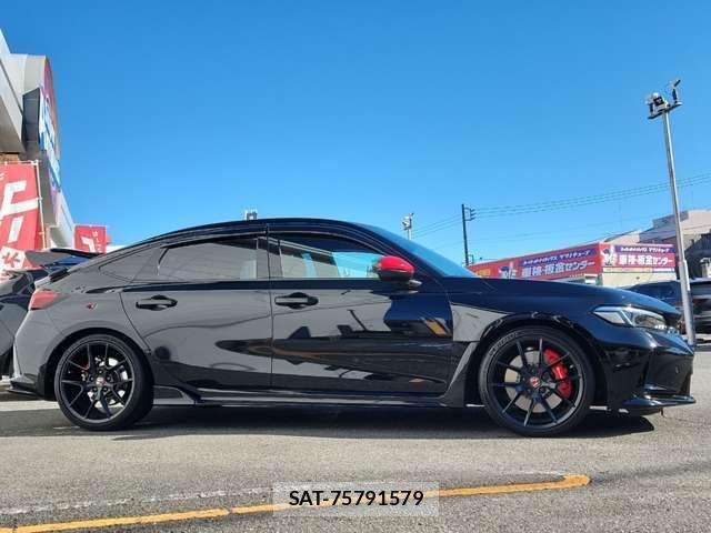 Honda CIVIC 2023-03 607986-6