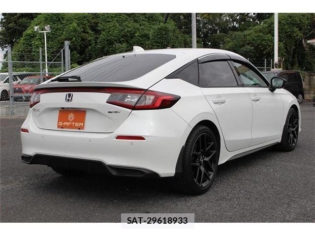 Honda CIVIC 2023-06 1325765-9