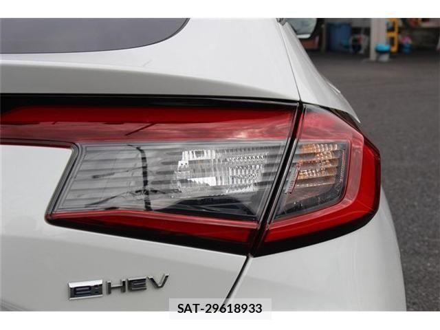 Honda CIVIC 2023-06 1325765-18