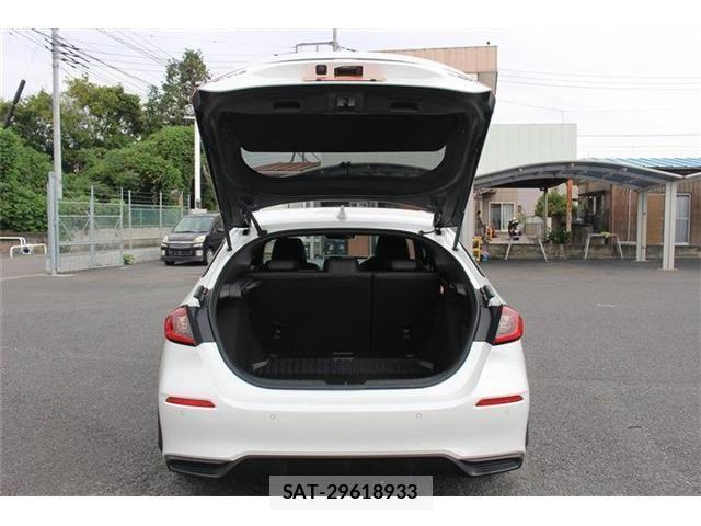 Honda CIVIC 2023-06 1325765-28