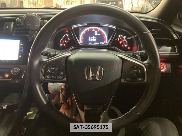Honda CIVIC 2020-11 1319322-12