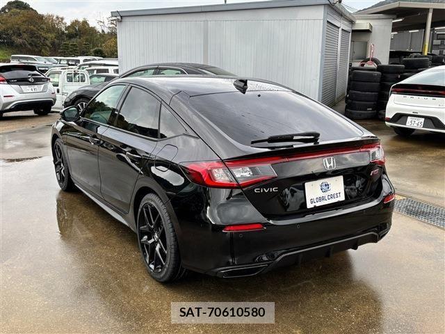 Honda CIVIC 2025-01 1411717-9