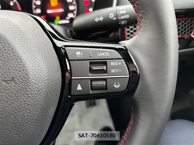 Honda CIVIC 2025-01 1411717-23