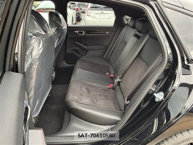 Honda CIVIC 2025-01 1411717-3