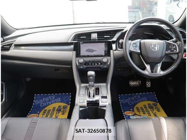 Honda CIVIC 2020-05 1411710-1