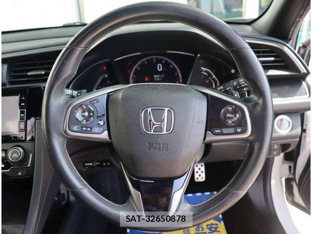 Honda CIVIC 2020-05 1411710-16