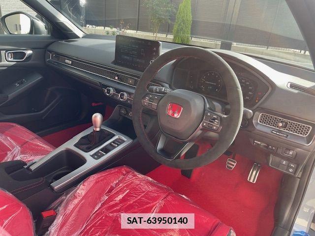 Honda CIVIC 2025-10 1471482-23