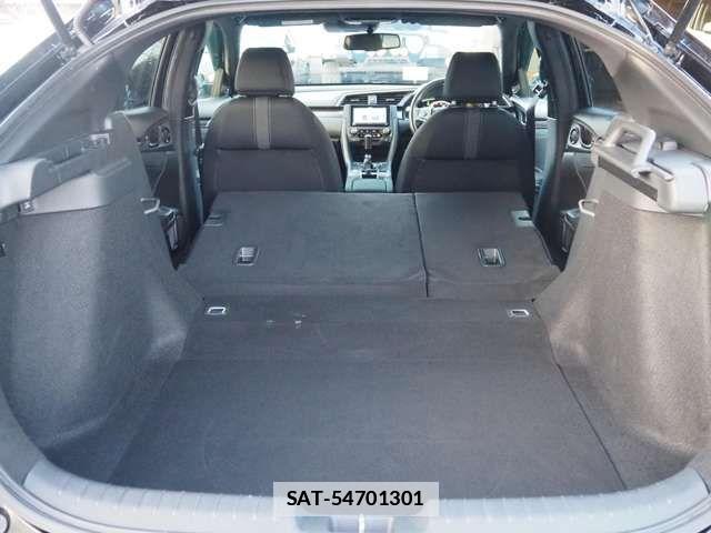 Honda CIVIC 2018-03 1868993-14