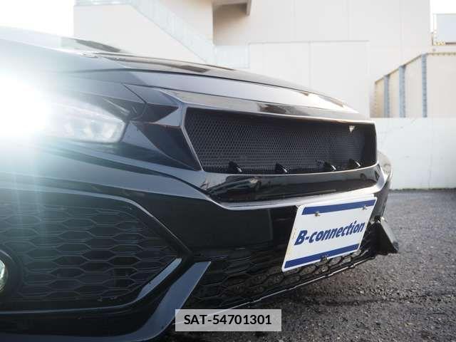 Honda CIVIC 2018-03 1868993-16
