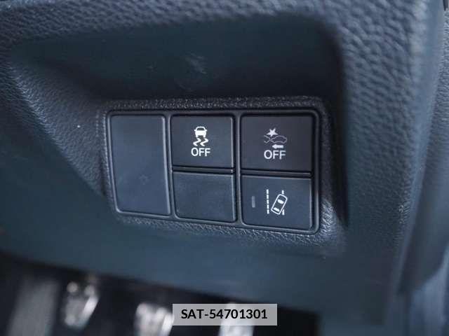 Honda CIVIC 2018-03 1868993-17