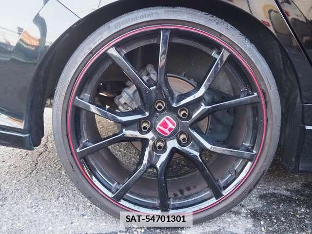 Honda CIVIC 2018-03 1868993-6