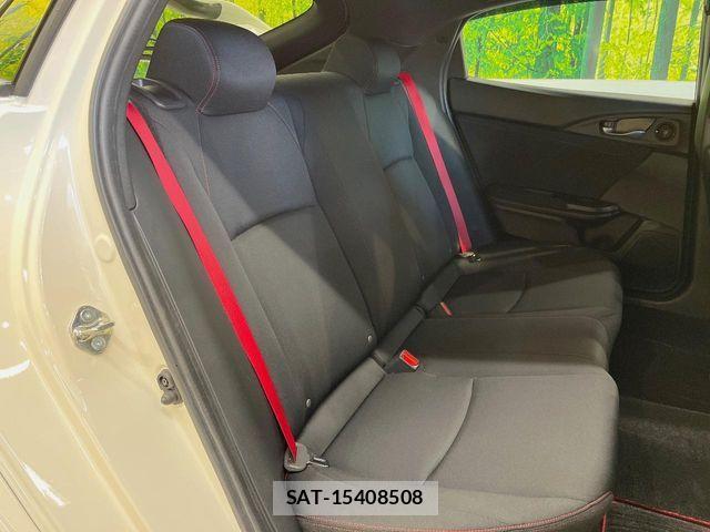 Honda CIVIC 2021-03 2007408-8
