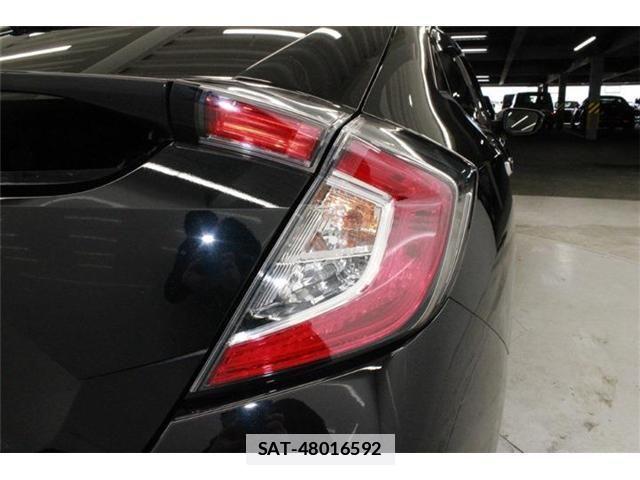 Honda CIVIC 2017-09 2246835-18