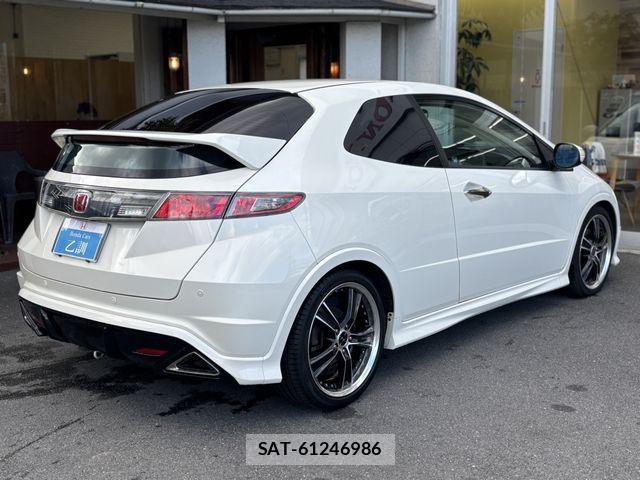 Honda CIVIC 2011-08 2298801-5