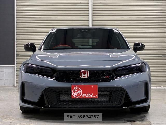 Honda CIVIC 2023-11 2400008-1